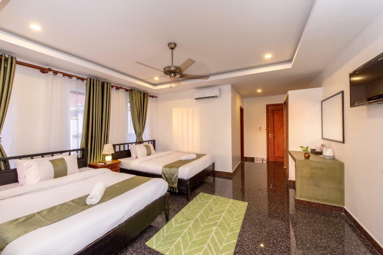 The Unique Angkor Villa Siem Reap Exterior photo